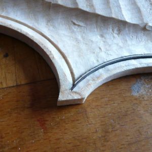 Inleg in drie lagen perenhout cello