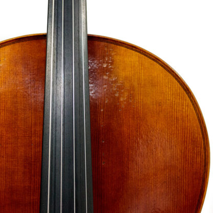 detail voorblad 4/4 La Lutherie D'Art Stradivarius Antique cello te koop in de cellowinkel